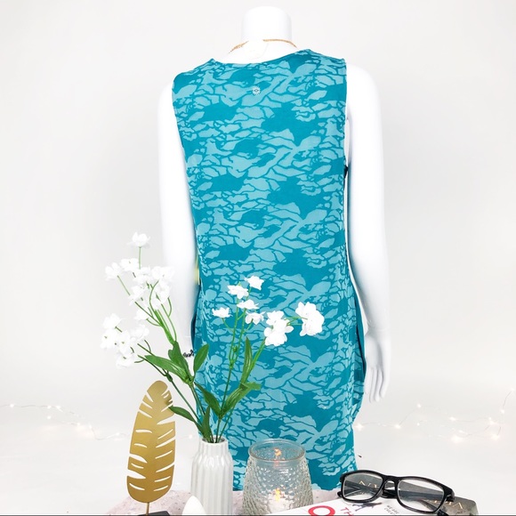 Top - Picture 4 of 4